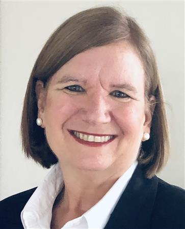 Retrato de Christa von Hillebrandt Andrade, Gobernadora Nominada del Distrito 7000